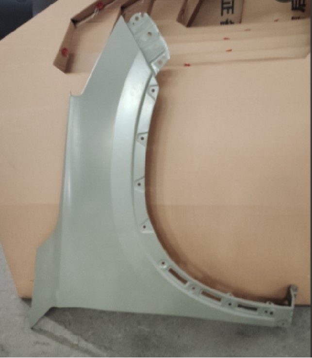 Переднее правое крыло Chery Tiggo 8