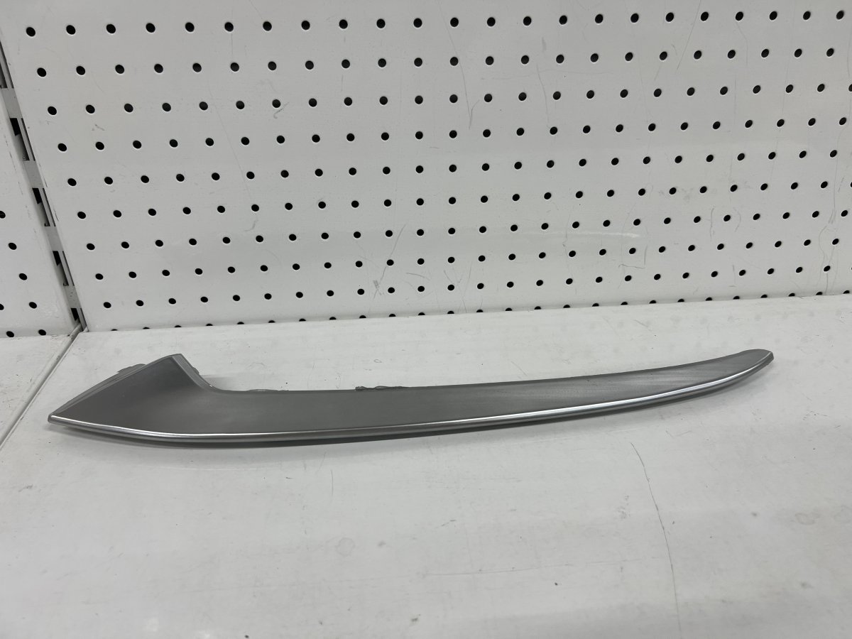 Молдинг левой фары ресничка мат хром Chery Arrizo 8