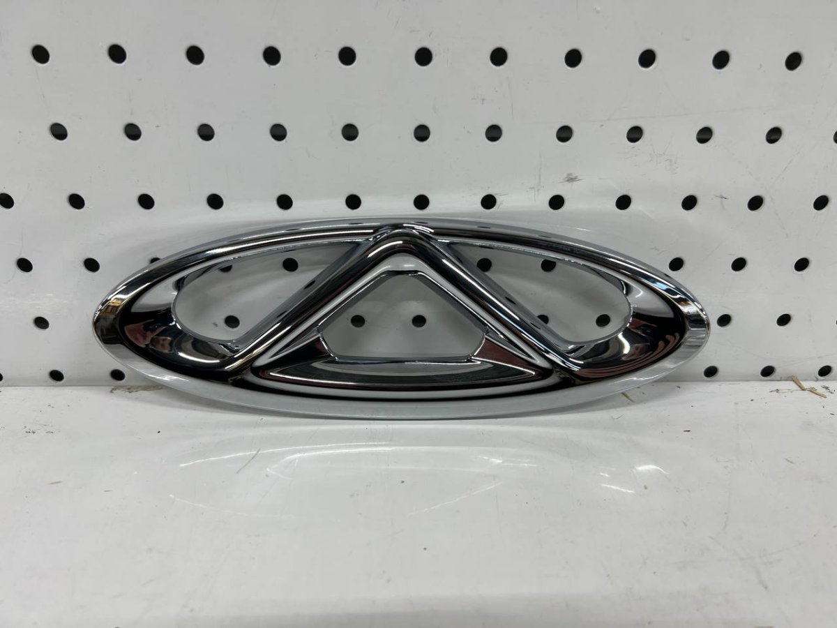 Эмблема решетки радиатора Chery Tiggo 7 PRO оригинал