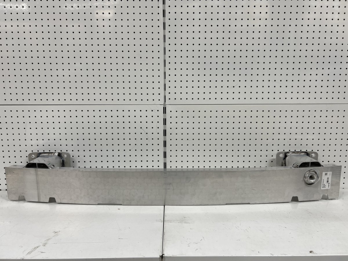 Усилитель заднего бампера L9 оригинал