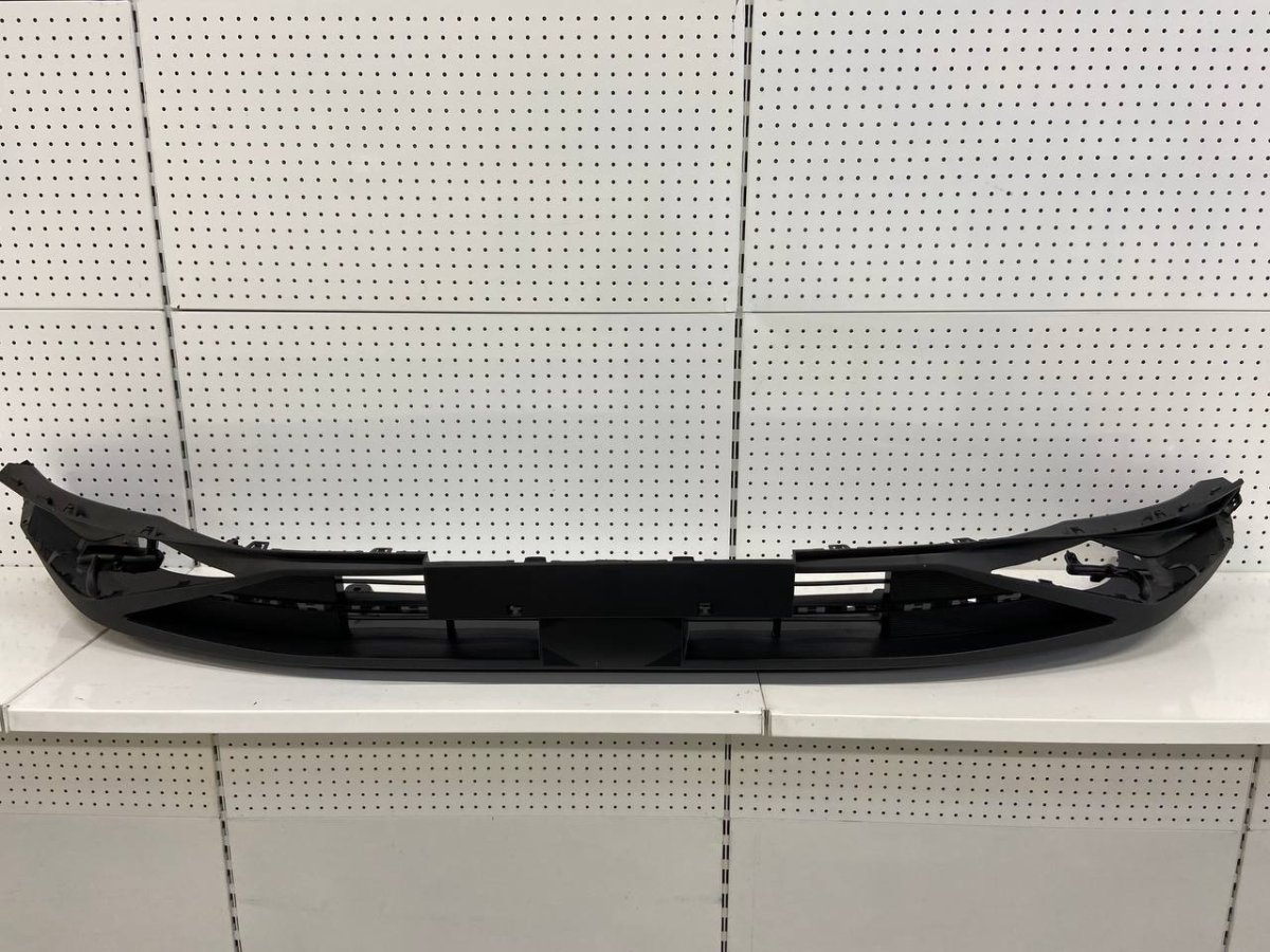 Нижняя часть переднего бампера Omoda C5