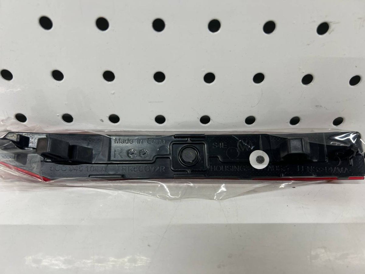 5CG945104A-2