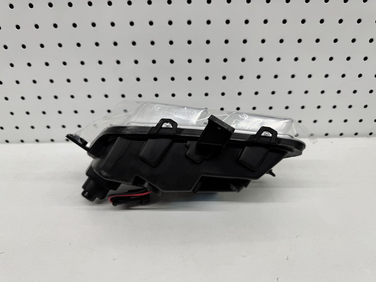 94825413-a7e2-44ce-ab4a-e46d3c1d526b